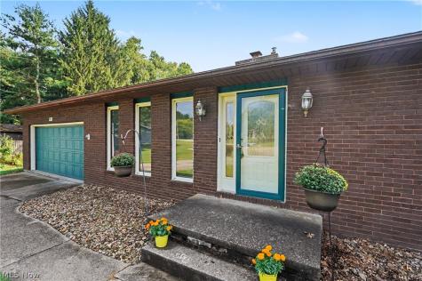 5818 Starview Circle Clinton OH 44216