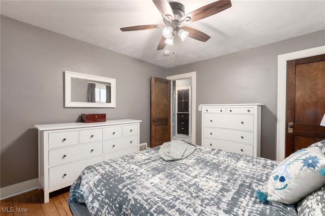 2202 Mars Avenue Lakewood OH 44107