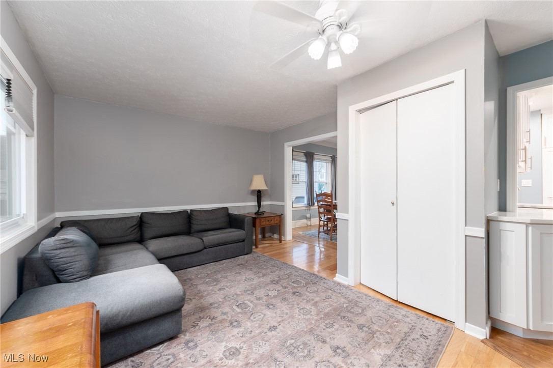 2202 Mars Avenue Lakewood OH 44107