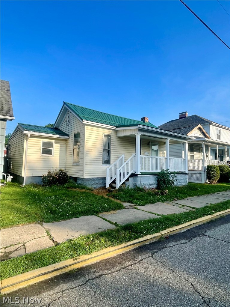1917 Charles Street Wellsburg WV 26070