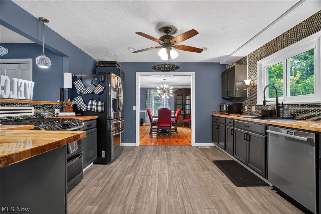 12 Square Circle Drive Madison OH 44057