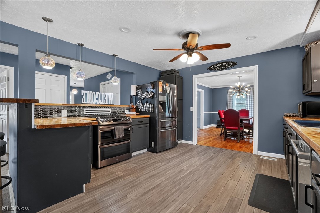 12 Square Circle Drive Madison OH 44057