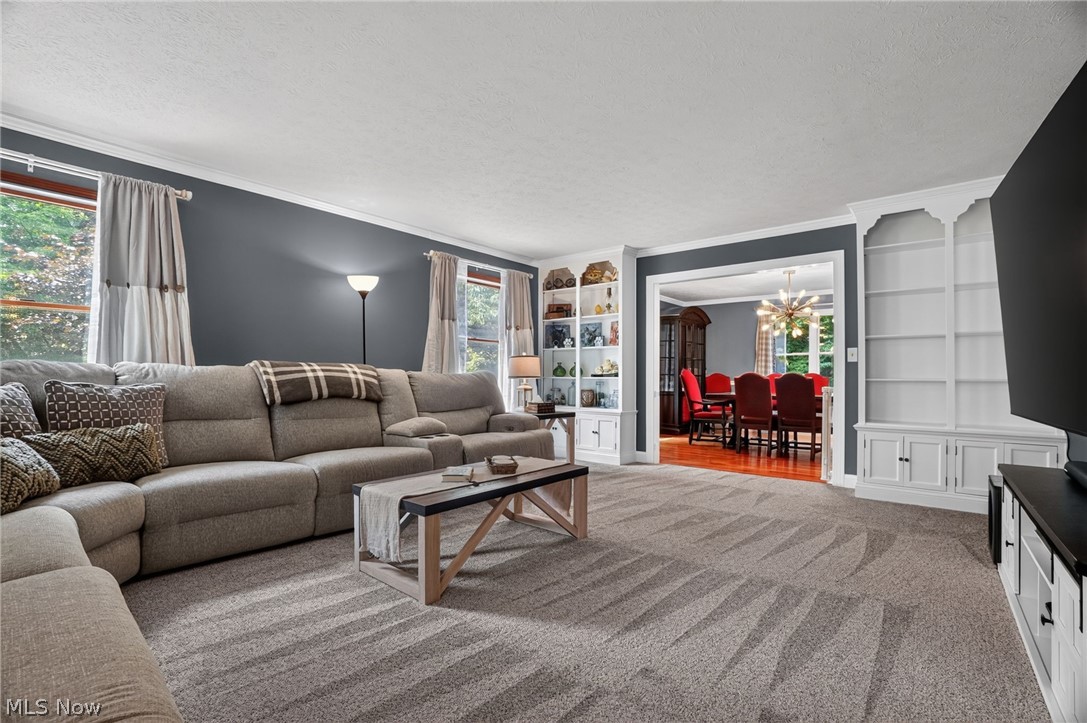 12 Square Circle Drive Madison OH 44057
