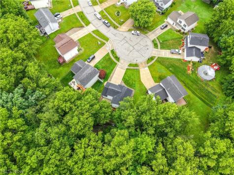 653 Diamond Circle Ravenna OH 44266
