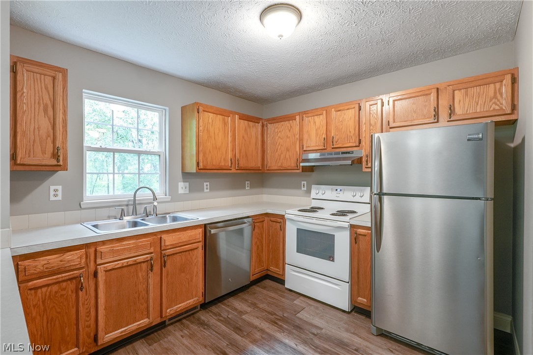 653 Diamond Circle Ravenna OH 44266
