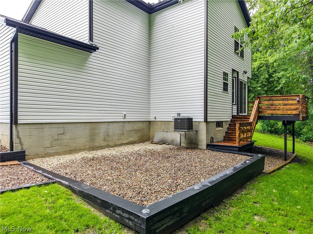 653 Diamond Circle Ravenna OH 44266