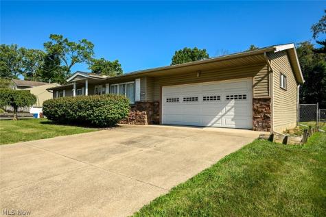577 Catalina Drive Akron OH 44319