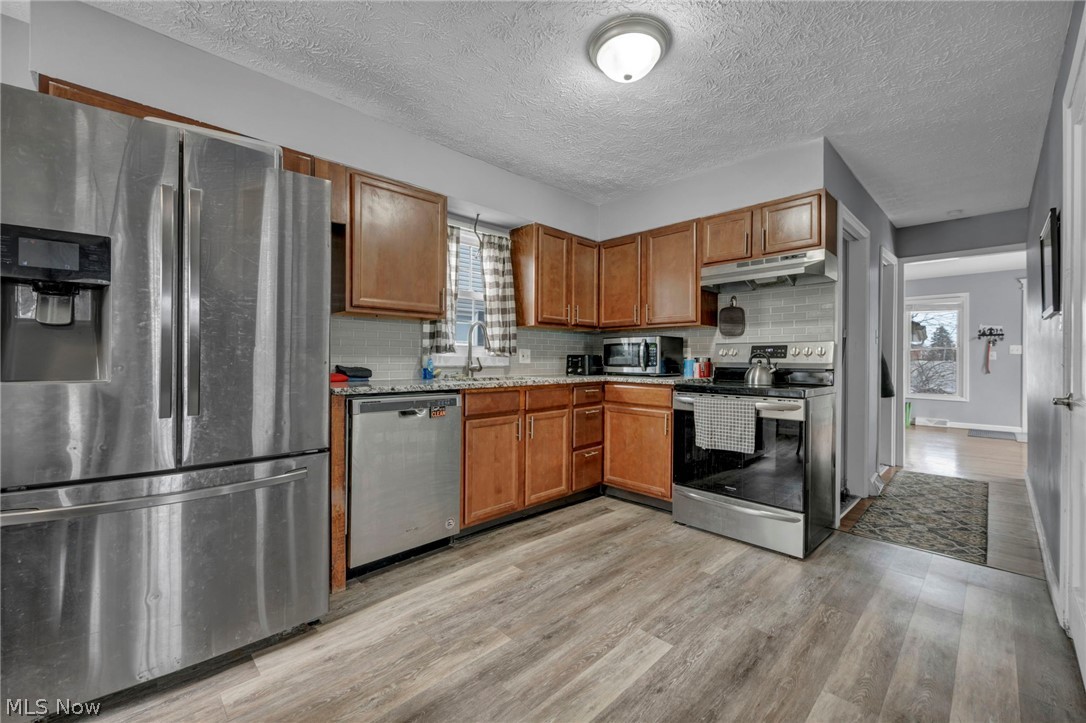 394 N Hawkins Avenue Akron OH 44313