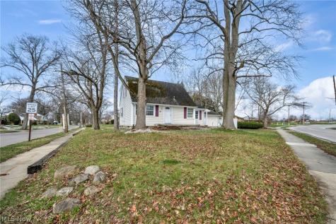 394 N Hawkins Avenue Akron OH 44313