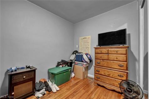 394 N Hawkins Avenue Akron OH 44313