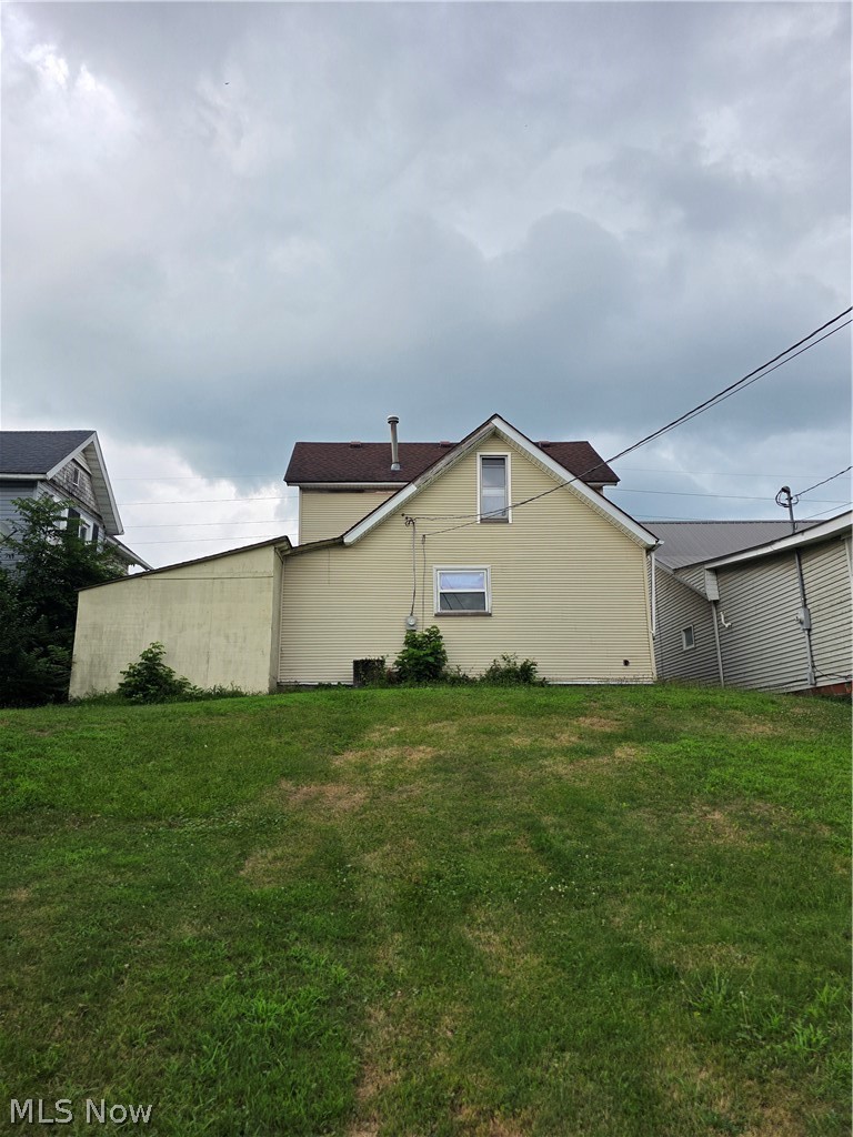 327 N 2nd Street Coshocton OH 43812