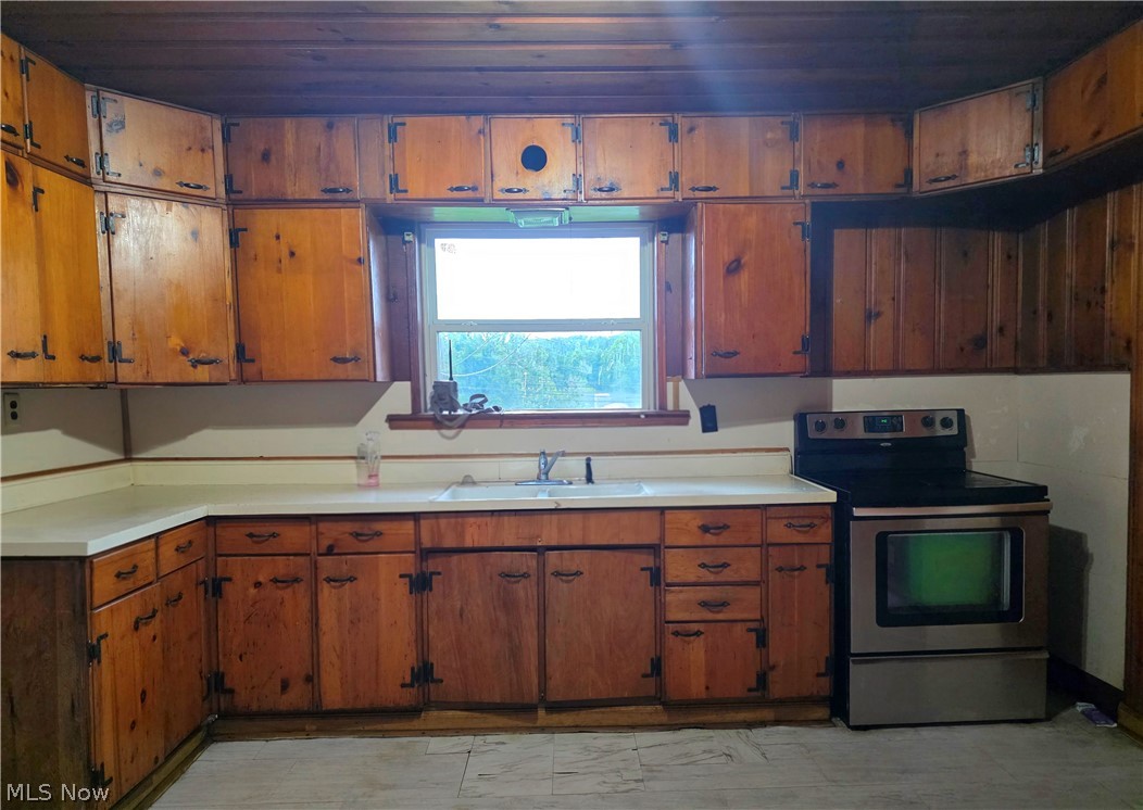 327 N 2nd Street Coshocton OH 43812