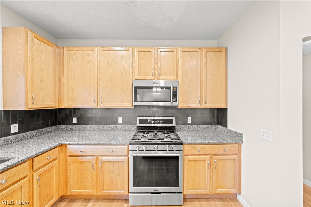 159 Stone Ridge Way Berea OH 44017