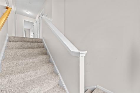 159 Stone Ridge Way Berea OH 44017