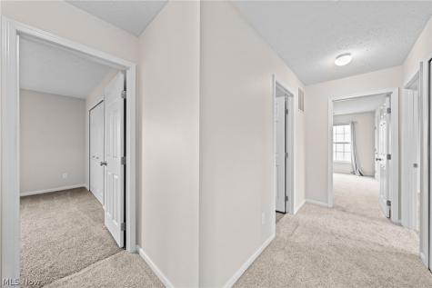159 Stone Ridge Way Berea OH 44017