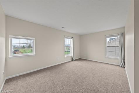 159 Stone Ridge Way Berea OH 44017