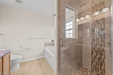 159 Stone Ridge Way Berea OH 44017