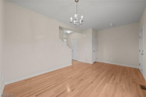 159 Stone Ridge Way Berea OH 44017