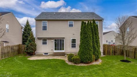159 Stone Ridge Way Berea OH 44017