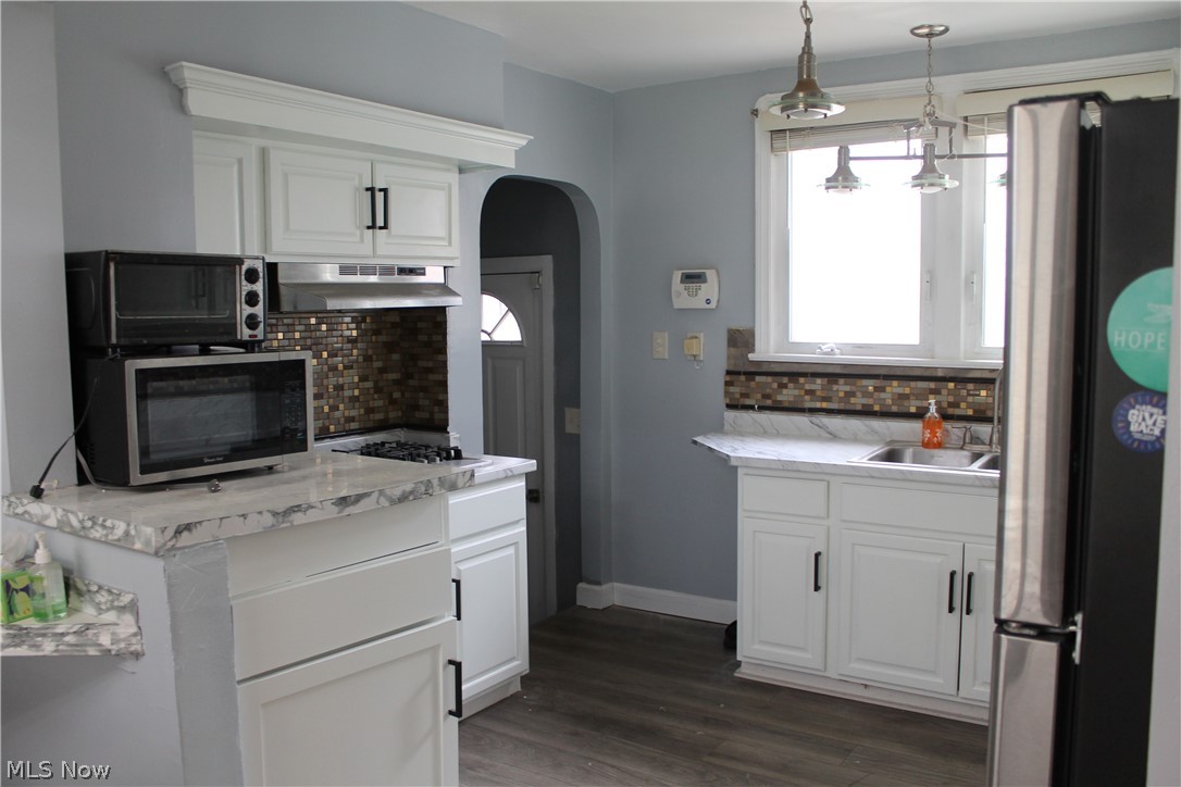 360 Tuxedo Avenue Brooklyn Heights OH 44131
