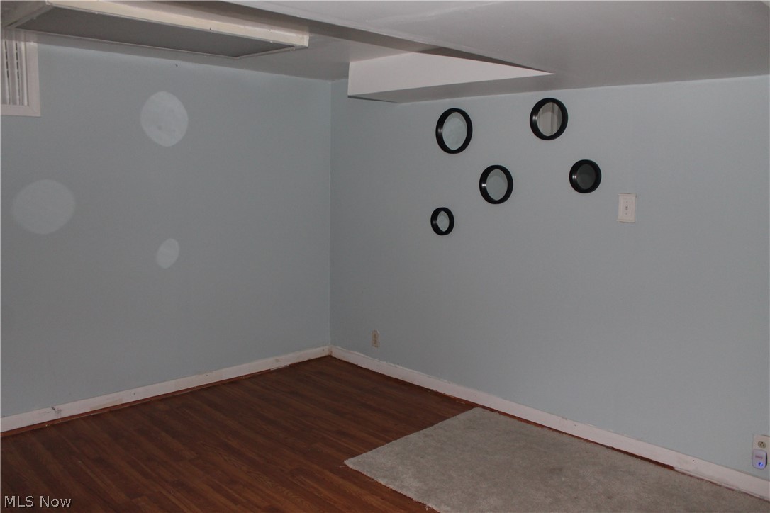360 Tuxedo Avenue Brooklyn Heights OH 44131