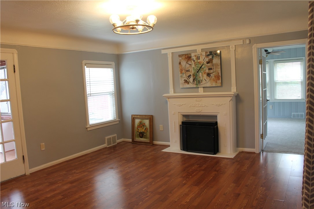 360 Tuxedo Avenue Brooklyn Heights OH 44131