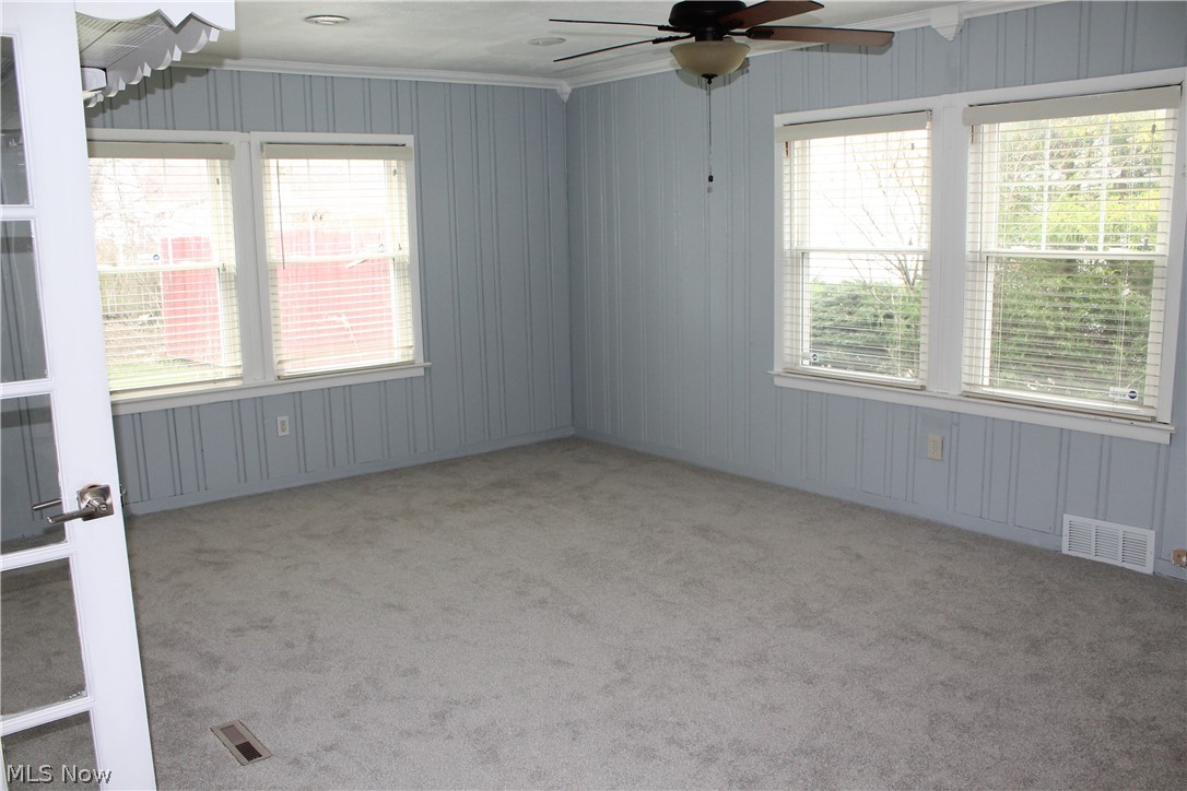 360 Tuxedo Avenue Brooklyn Heights OH 44131