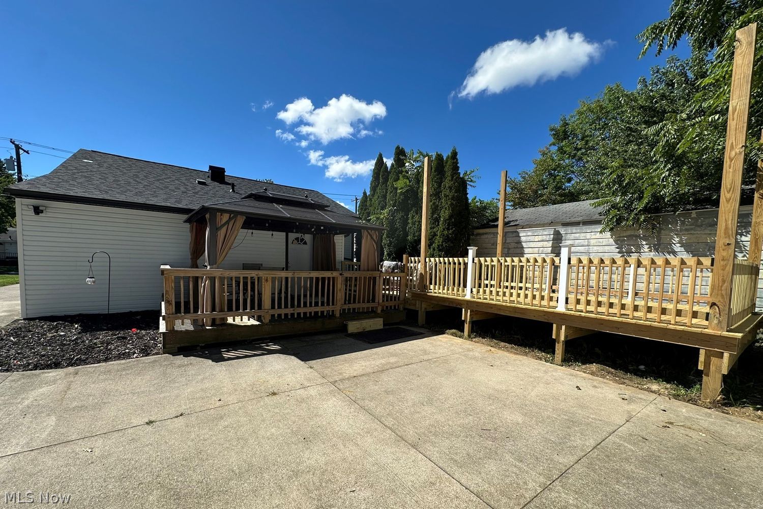 216 Tolbert Street Wadsworth OH 44281