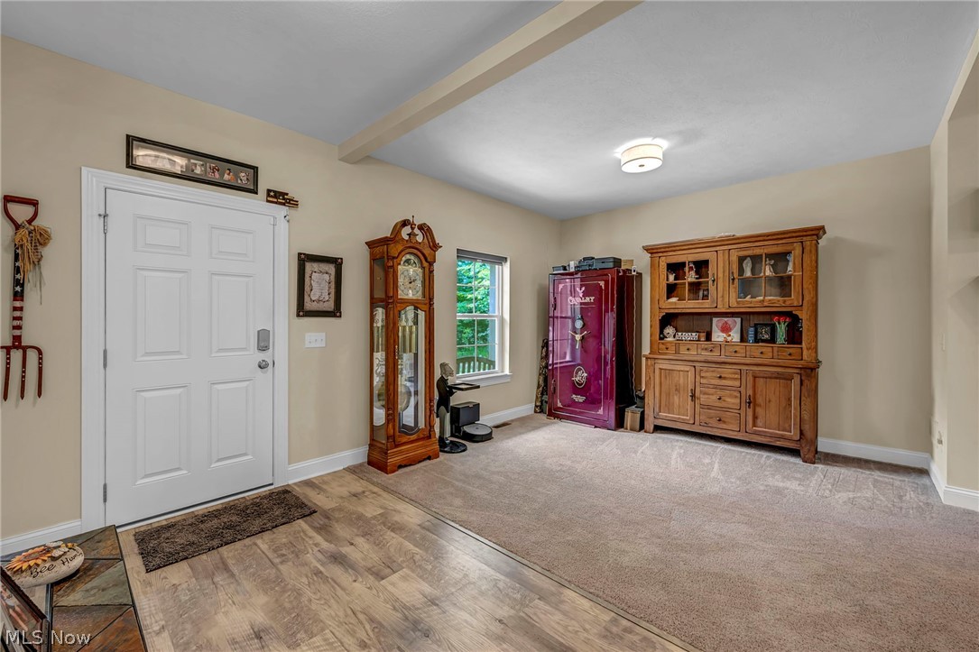 4331 Palmyra Road Lordstown OH 44481