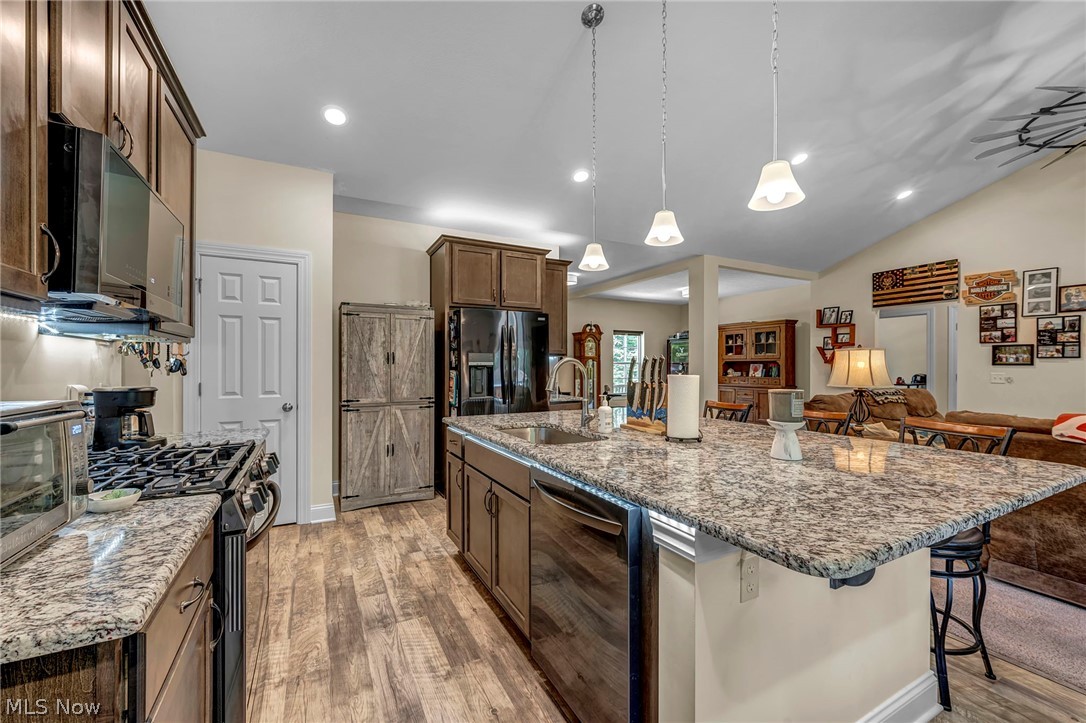 4331 Palmyra Road Lordstown OH 44481