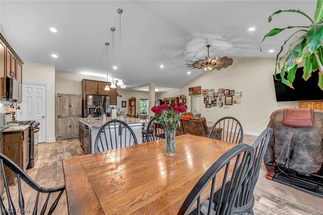 4331 Palmyra Road Lordstown OH 44481