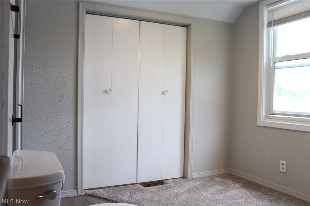 181 John Street Bedford OH 44146