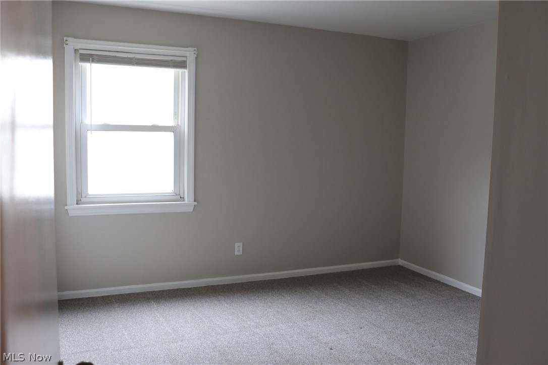 181 John Street Bedford OH 44146