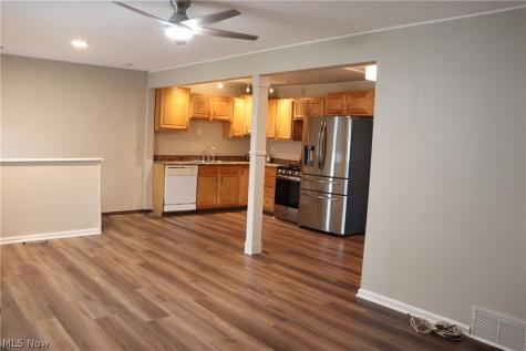 181 John Street Bedford OH 44146