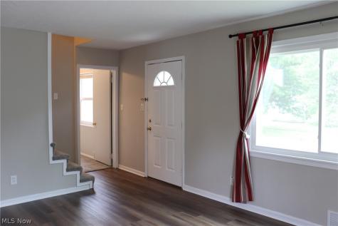 181 John Street Bedford OH 44146