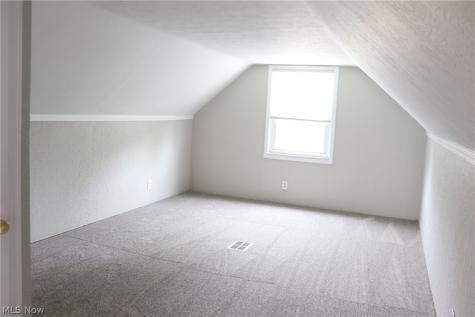 181 John Street Bedford OH 44146