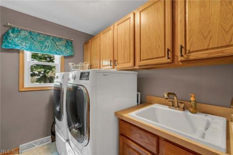 1100 Partridge Drive Wadsworth OH 44281