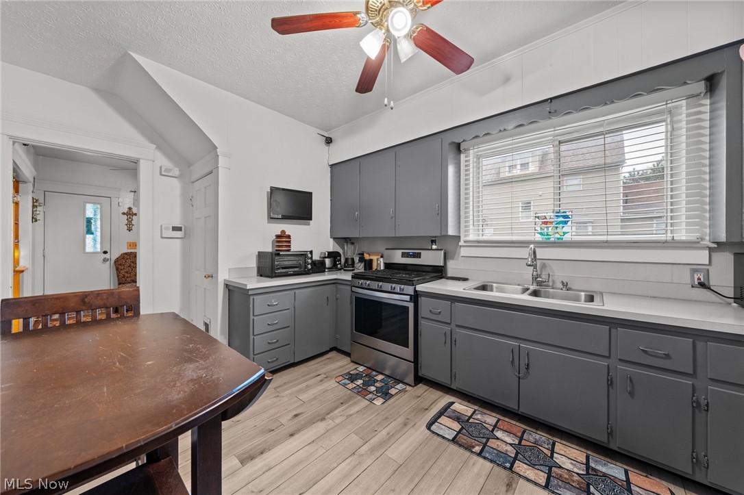 167 Russell Avenue Akron OH 44311