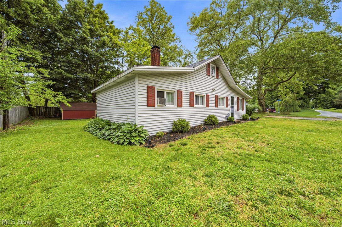 1588 Yale Avenue Madison OH 44057