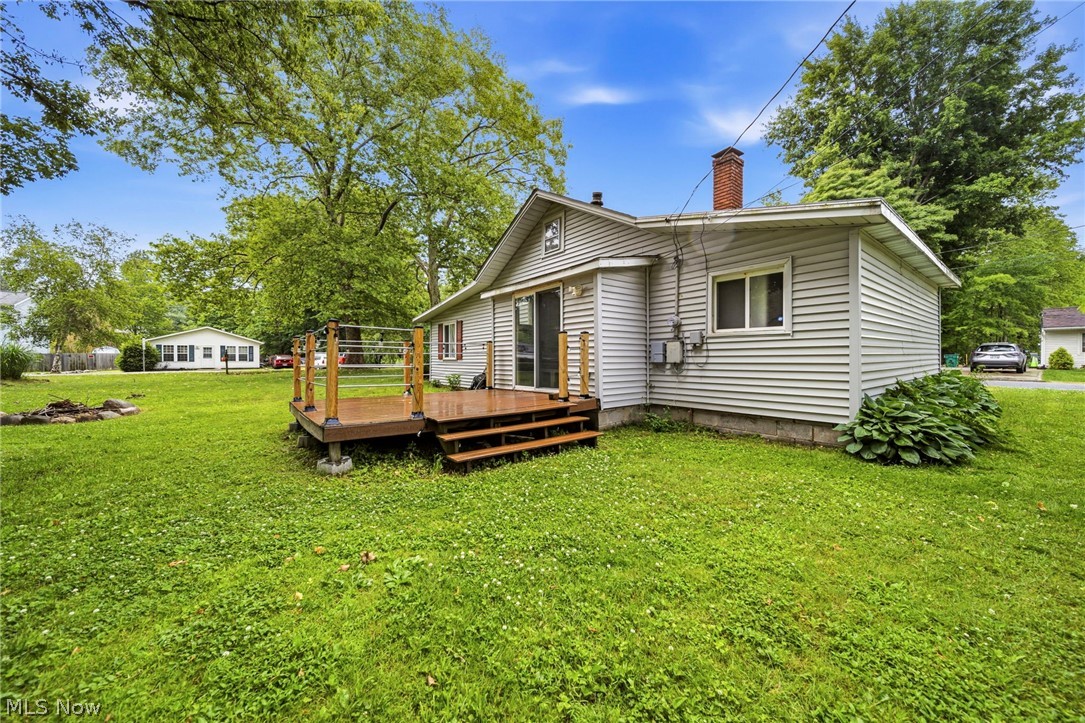1588 Yale Avenue Madison OH 44057