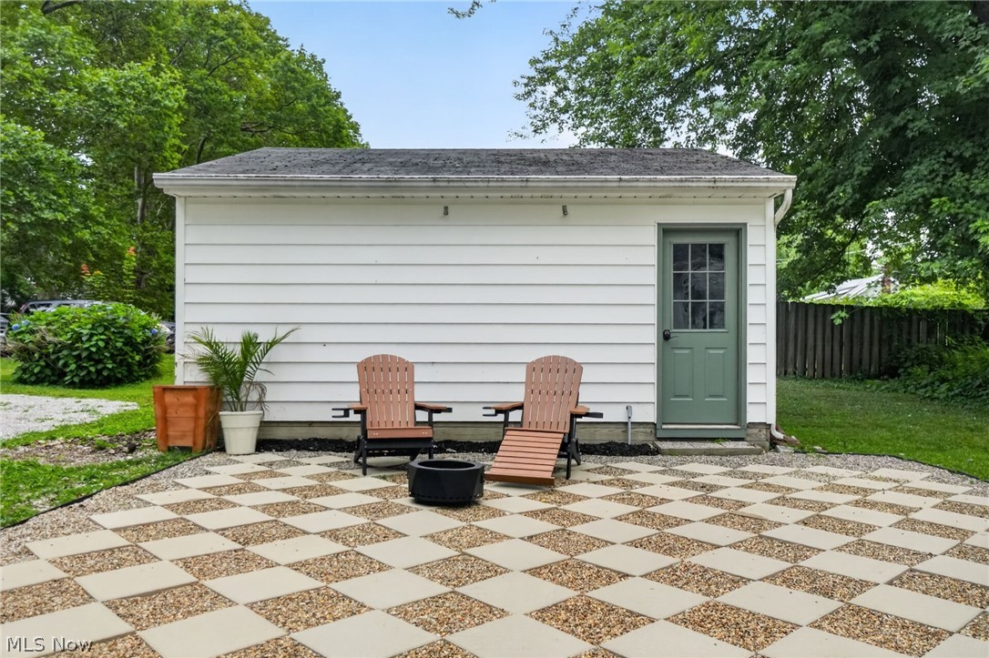 1648 Bathgate Avenue Madison OH 44057