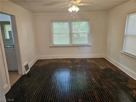 343 Noble Avenue Akron OH 44320