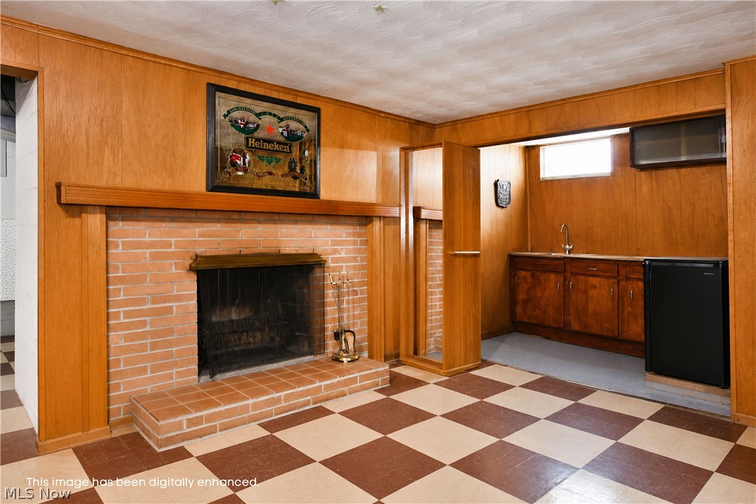 1265 North Road NE Warren OH 44483