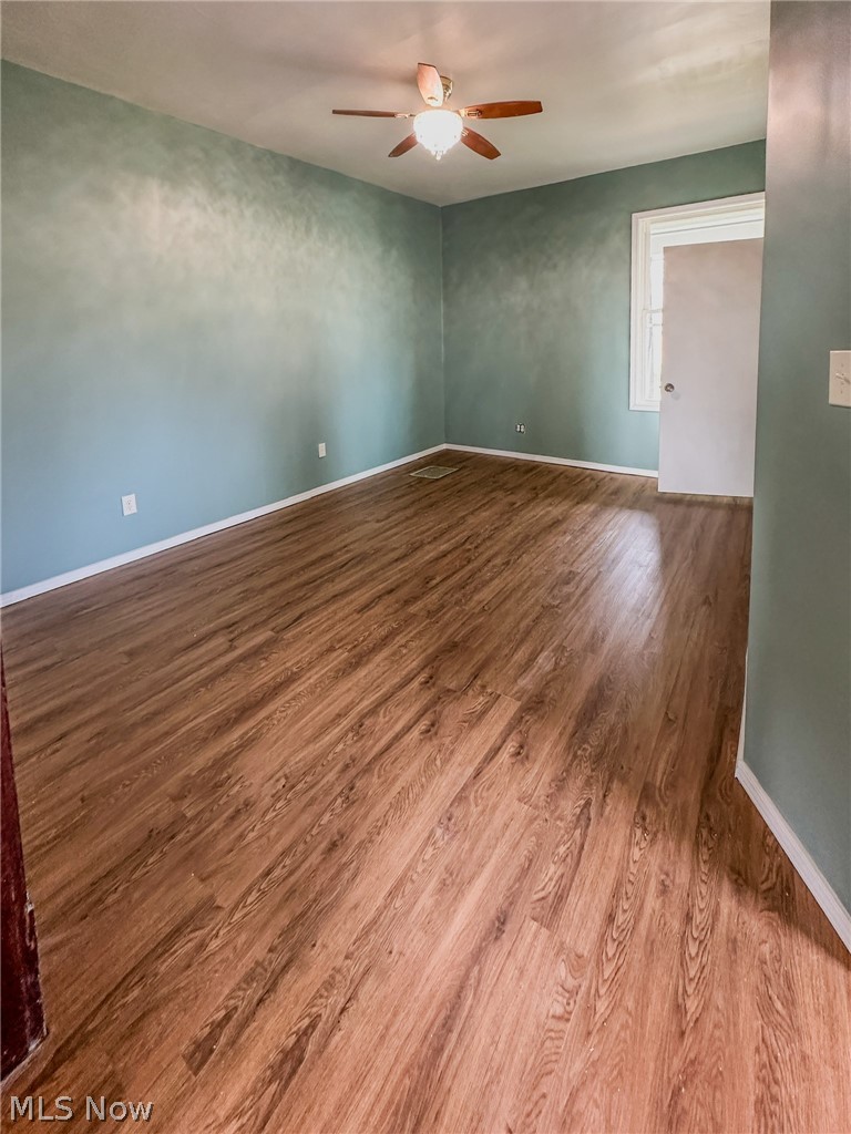 166 S Ohio Street Cadiz OH 43907