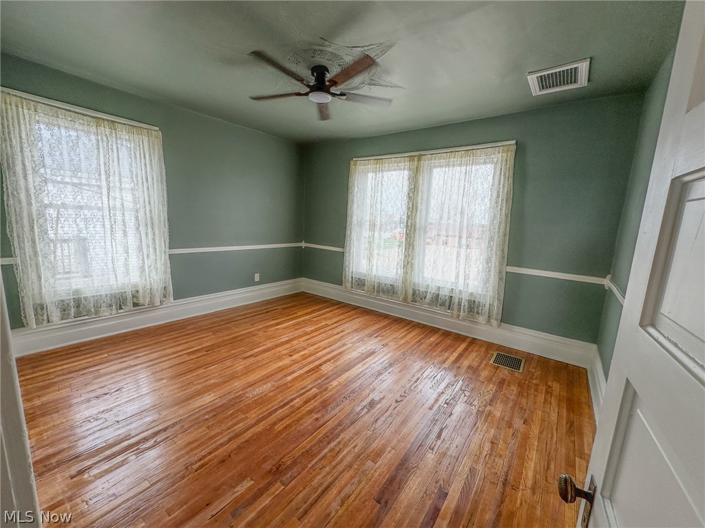 166 S Ohio Street Cadiz OH 43907
