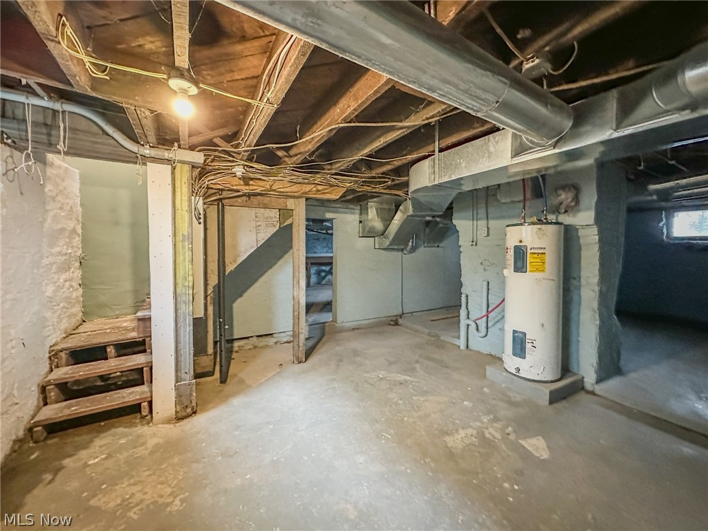 166 S Ohio Street Cadiz OH 43907