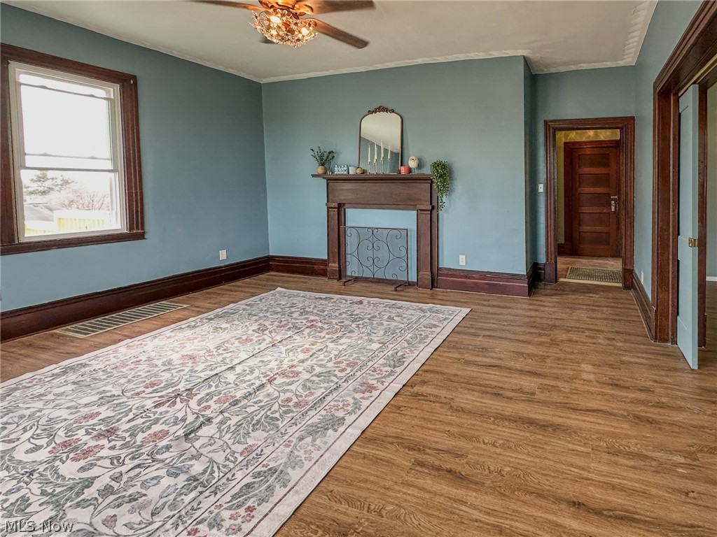166 S Ohio Street Cadiz OH 43907