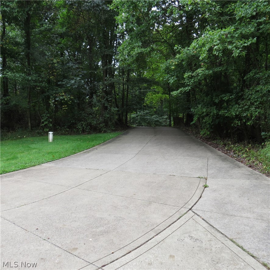 1320 Clay Road NW Dellroy OH 44620