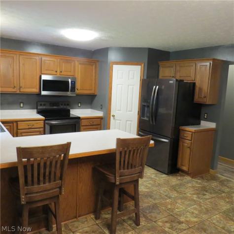 1320 Clay Road NW Dellroy OH 44620