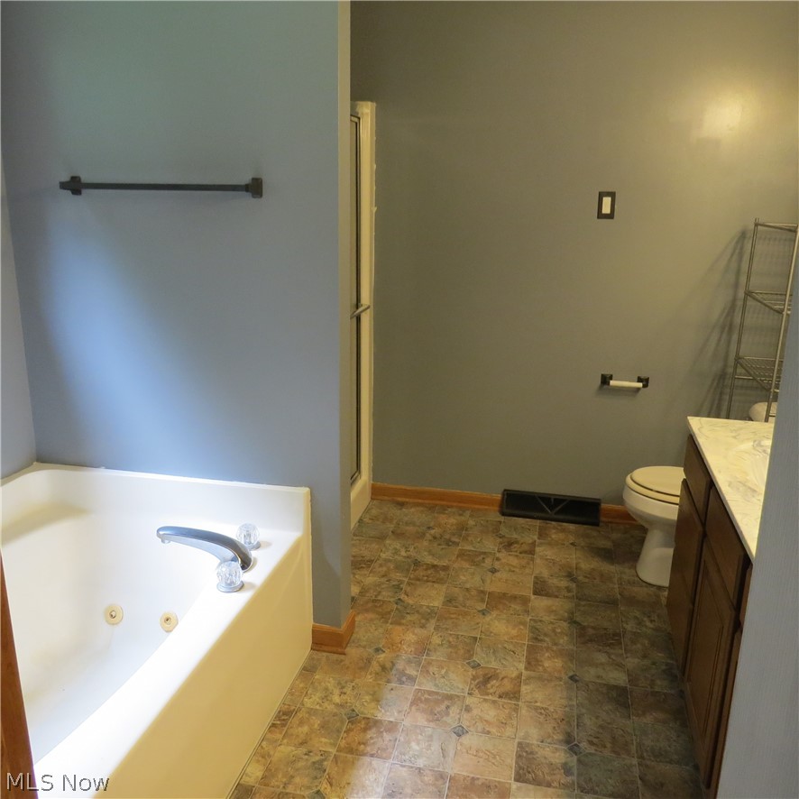 1320 Clay Road NW Dellroy OH 44620